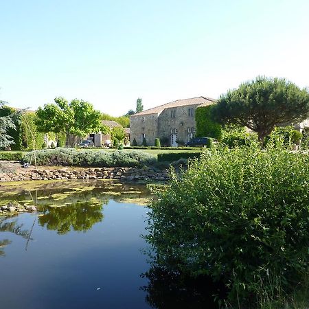 مبيت وإفطار Landevieille Logis De La Robliniere المظهر الخارجي الصورة