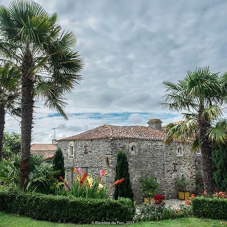 مبيت وإفطار Landevieille Logis De La Robliniere المظهر الخارجي الصورة