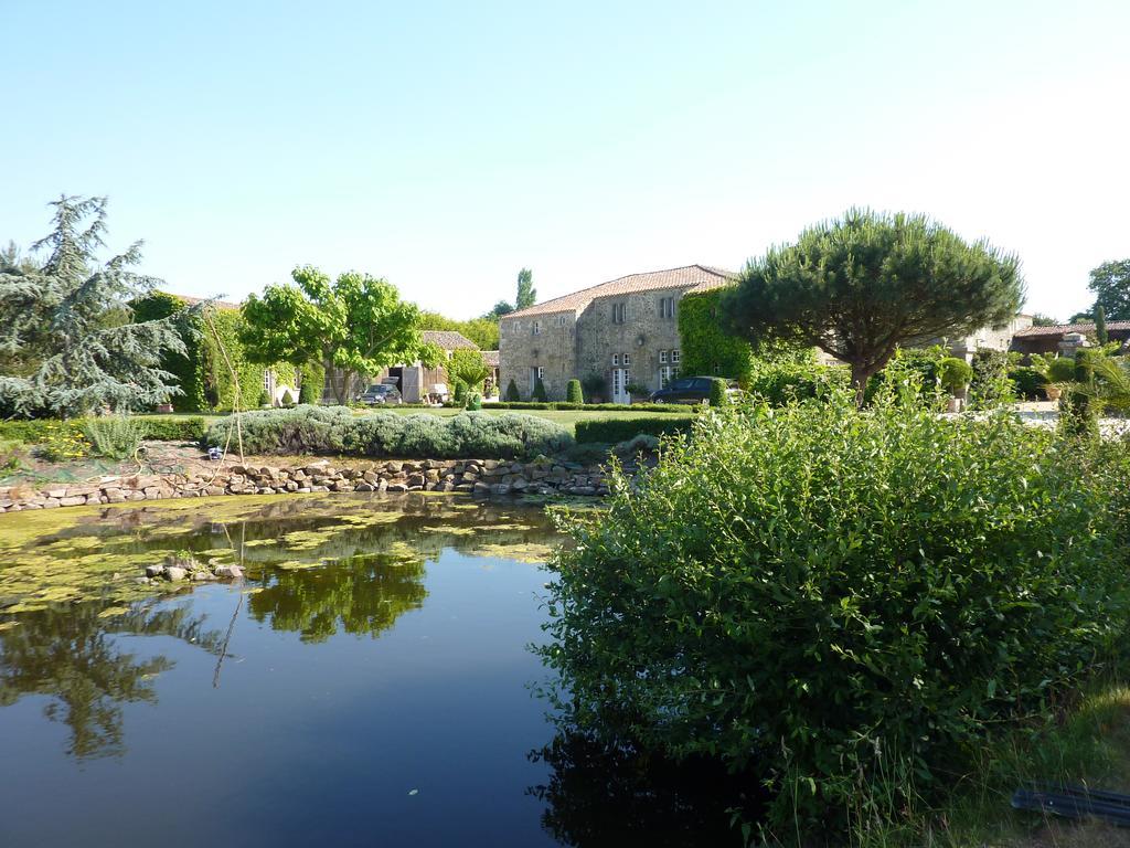 مبيت وإفطار Landevieille Logis De La Robliniere المظهر الخارجي الصورة