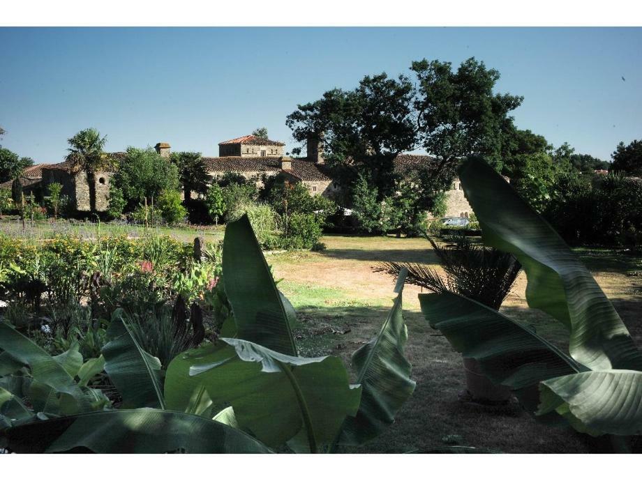 مبيت وإفطار Landevieille Logis De La Robliniere المظهر الخارجي الصورة